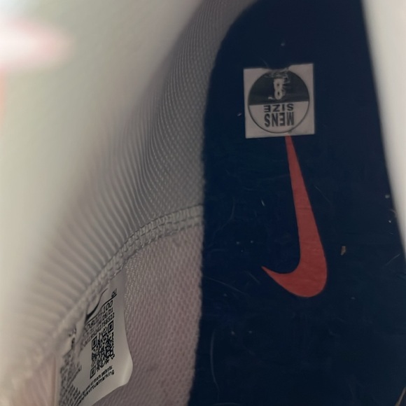 Men’s Nike Blazer Sneakers - Picture 8 of 10